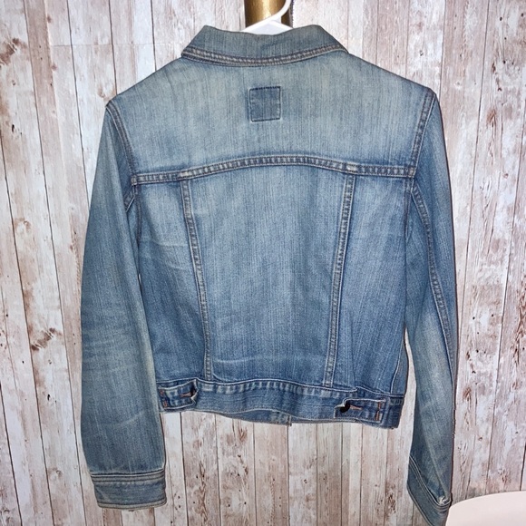 Old Navy Petite Large Jean Jacket - Picture 2 of 12